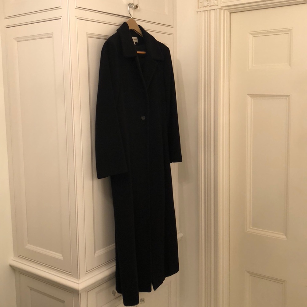 Long Albert Nipon black wool/cashmere coat size 10